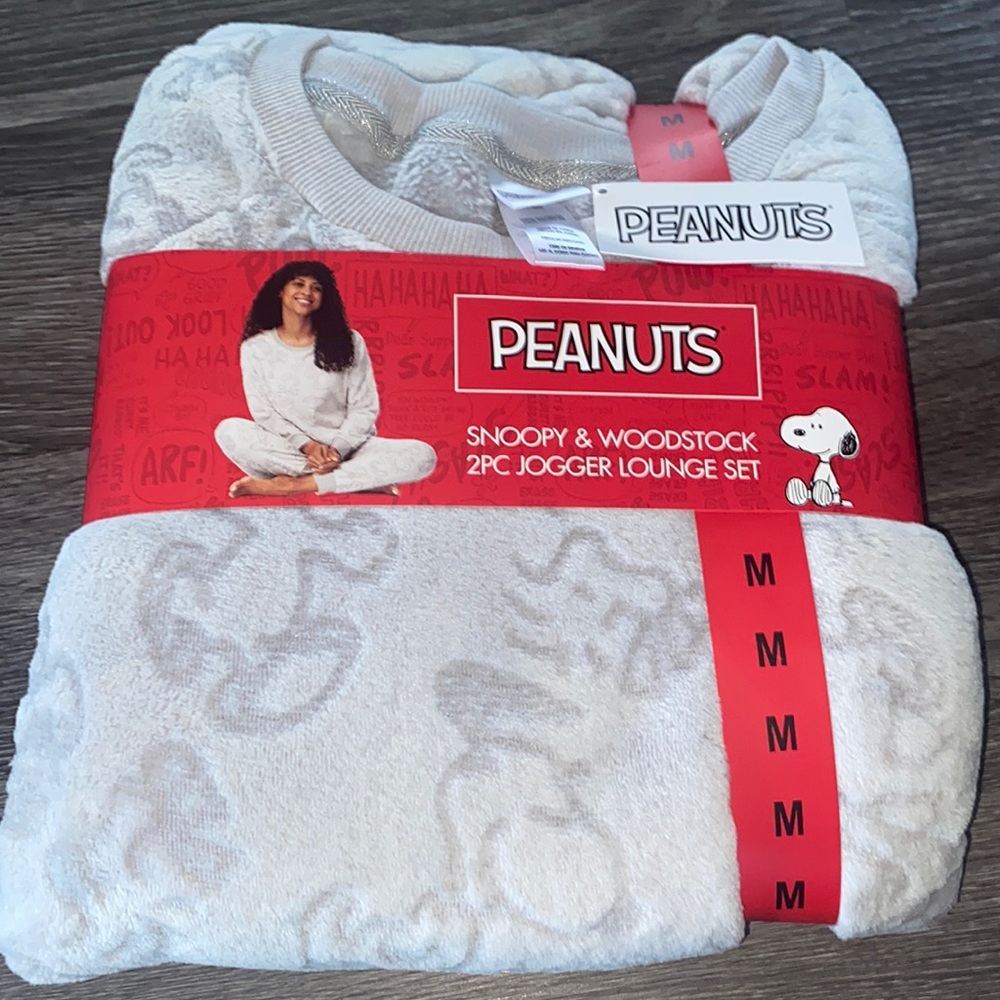 Peanuts Snoopy Woodstock 2 pc Jogger lounge set medium